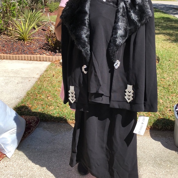 Skirt set - Picture 1 of 1